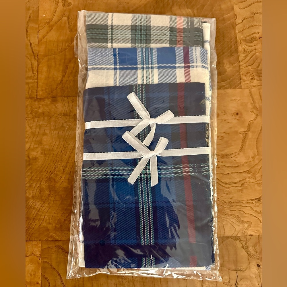 Plaid Handkerchief Set